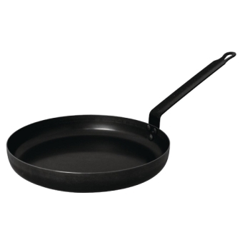 Vogue Omelette Pan - 10"